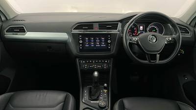 2020 VOLKSWAGEN TIGUAN interior
