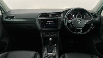 2017 VOLKSWAGEN TIGUAN interior
