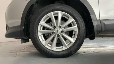 2017 NISSAN QASHQAI gallery