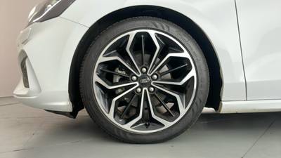 2018 FORD FOCUS gallery