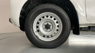 2023 NISSAN NAVARA gallery