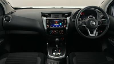 2023 NISSAN NAVARA interior