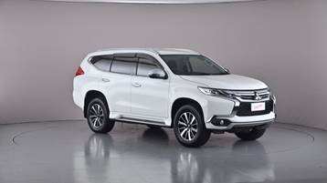 2016 MITSUBISHI PAJERO SPORT
