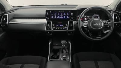 2023 Kia Sorento interior