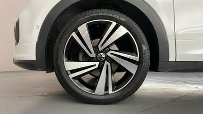 2020 VOLKSWAGEN T-CROSS gallery