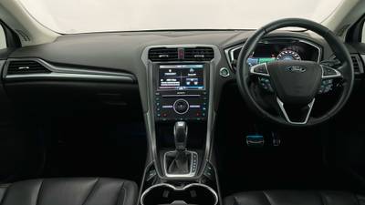 2016 FORD MONDEO interior