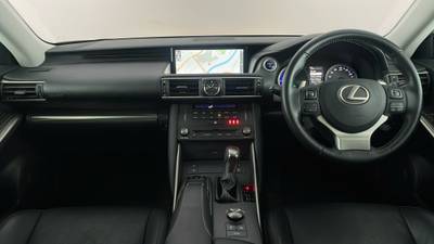 2019 LEXUS IS300H interior