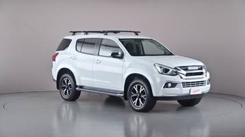 2020 ISUZU MU-X