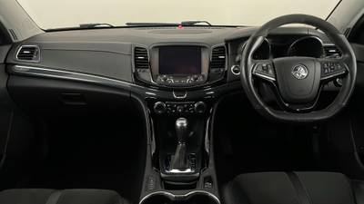2016 HOLDEN COMMODORE interior