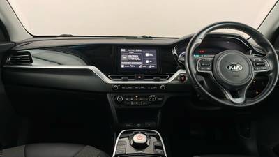 2021 KIA NIRO interior