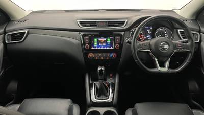 2020 Nissan Qashqai interior