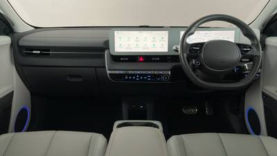 2022 HYUNDAI IONIQ 5 interior