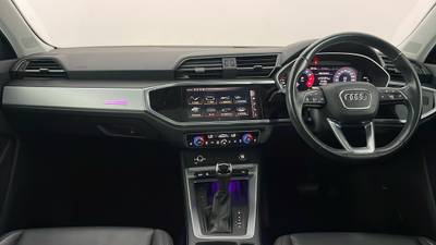 2020 AUDI Q3 interior