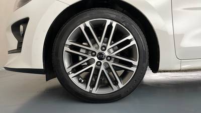 2020 KIA RIO gallery