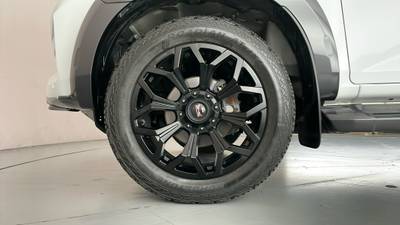 2022 ISUZU D-MAX gallery