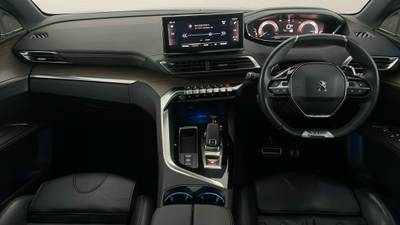 2021 Peugeot 3008 interior